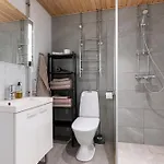 Apartman Stylish, 450 M Walk To The Estonian Ferry, Free Parking And Balcony *